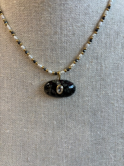 Georgia Oval Necklace