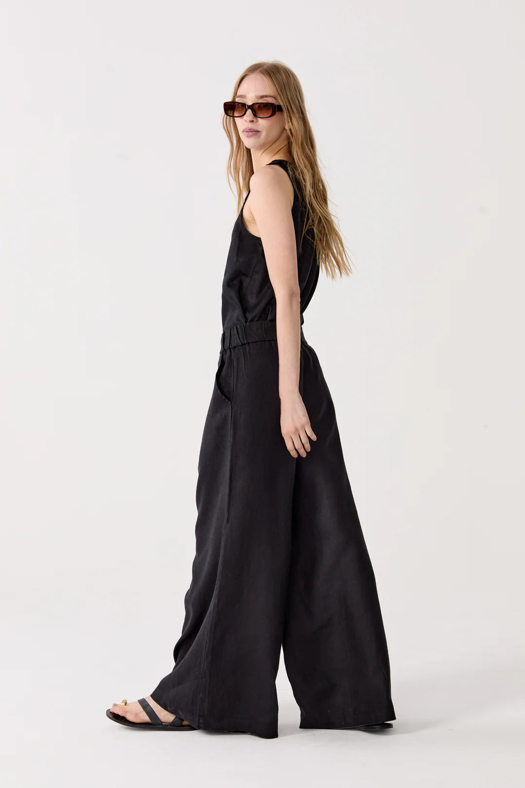 Yves Linen Top Black