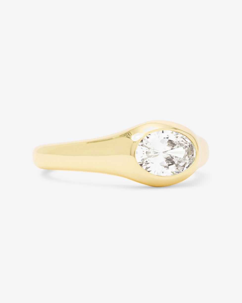 She's a Boss Signet Ring
