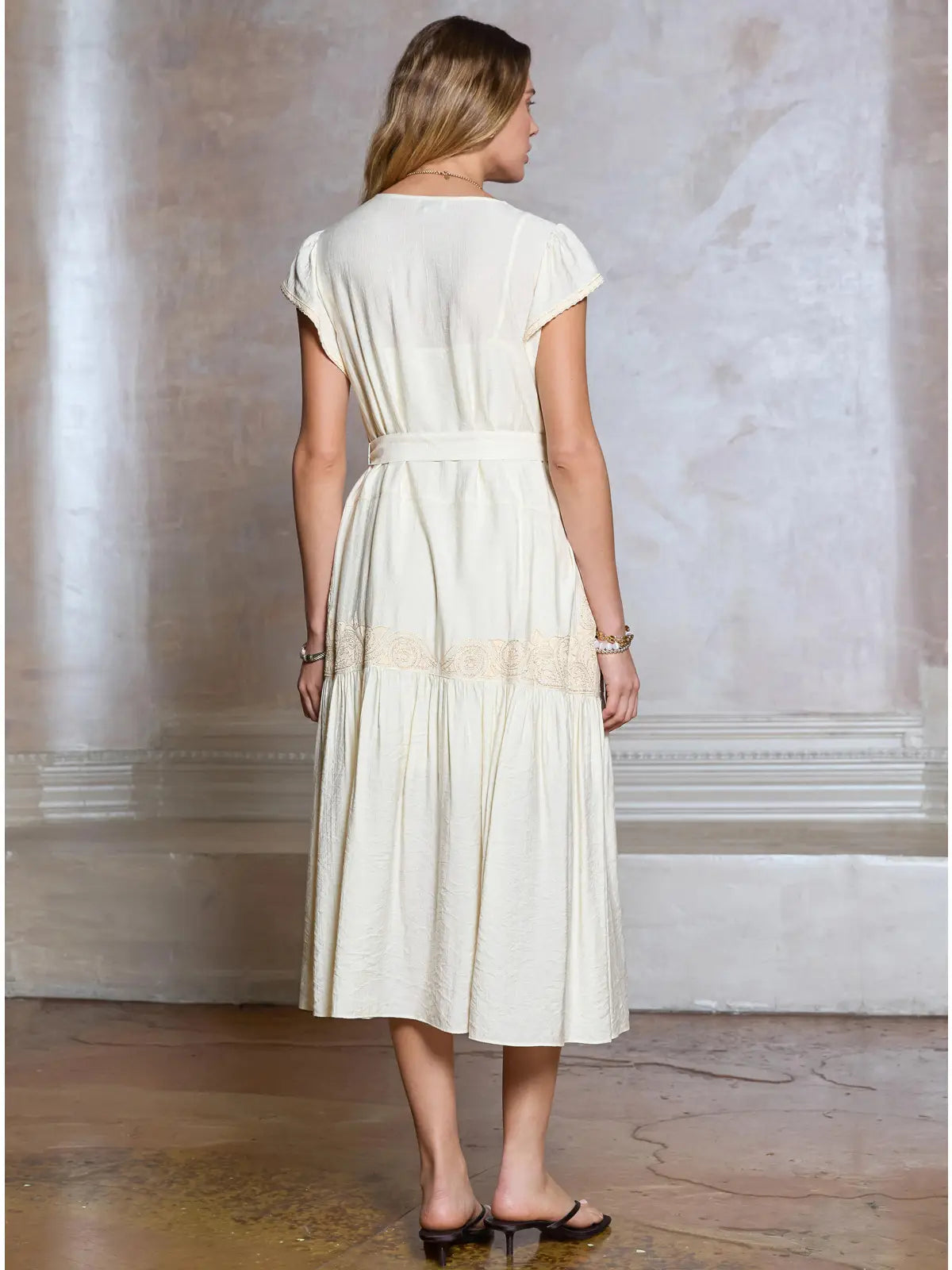 Boho Embroidery Cap Sleeve Midi Dress