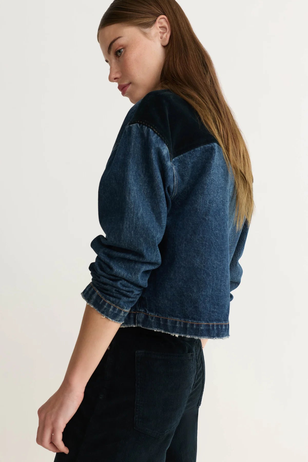 AVL Cropped Mercer