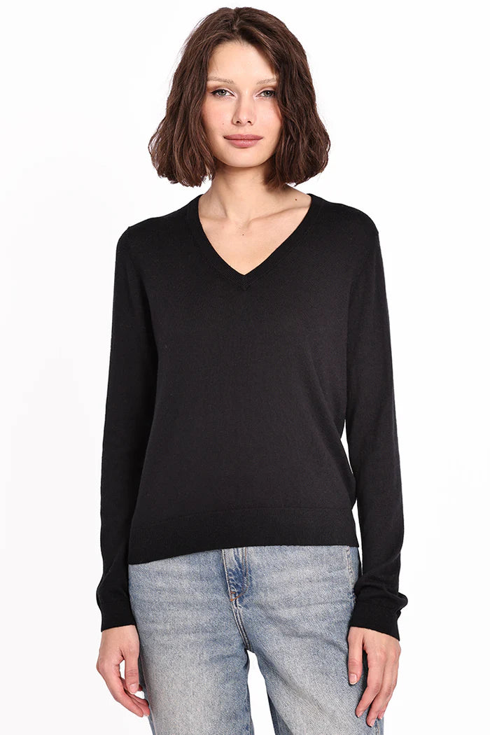 Supima Cotton & Cashmere V Neck in Black