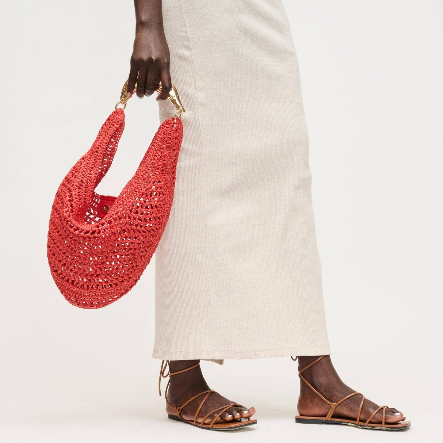 Camden Goldie Hobo: Red
