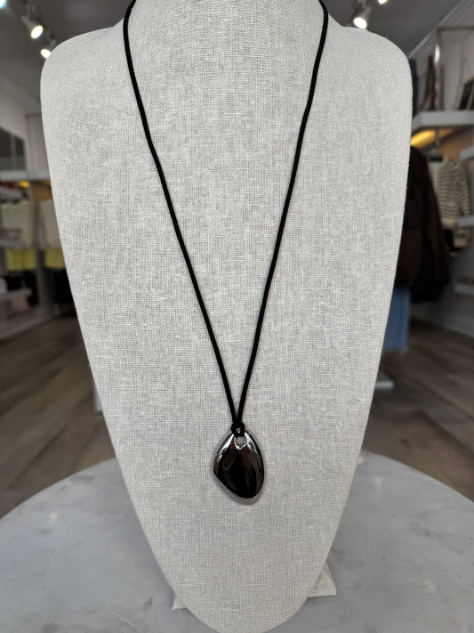 Silver Oval Pendant Necklace