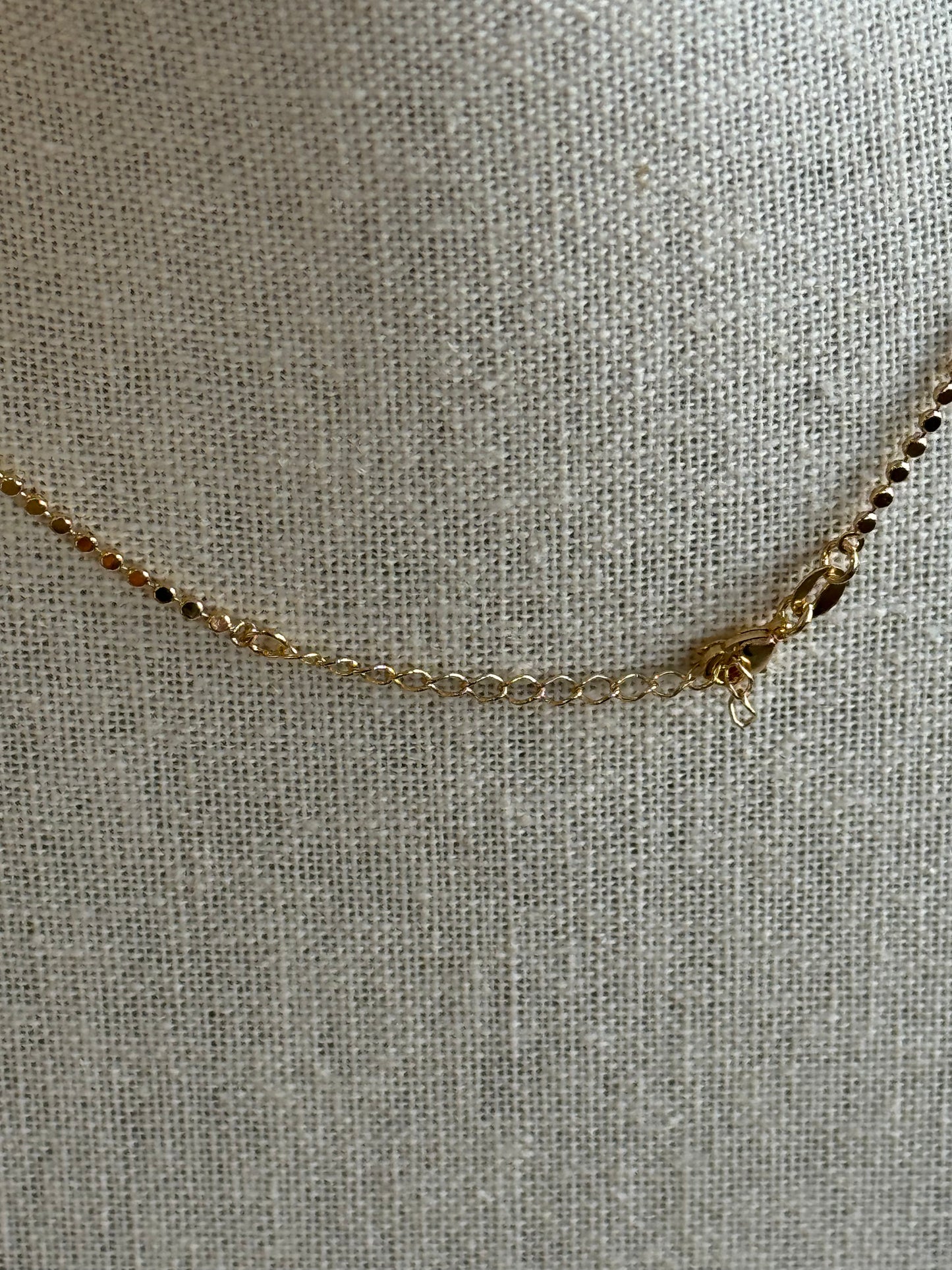 Flat Dot Chain 16"