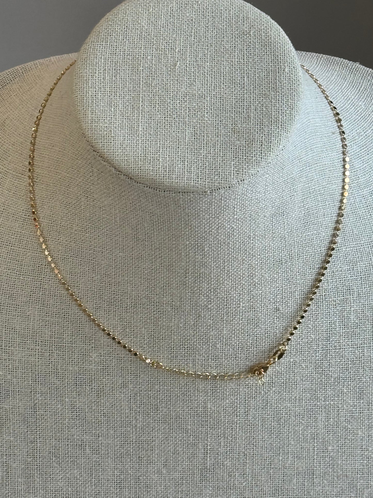Flat Dot Chain 16"