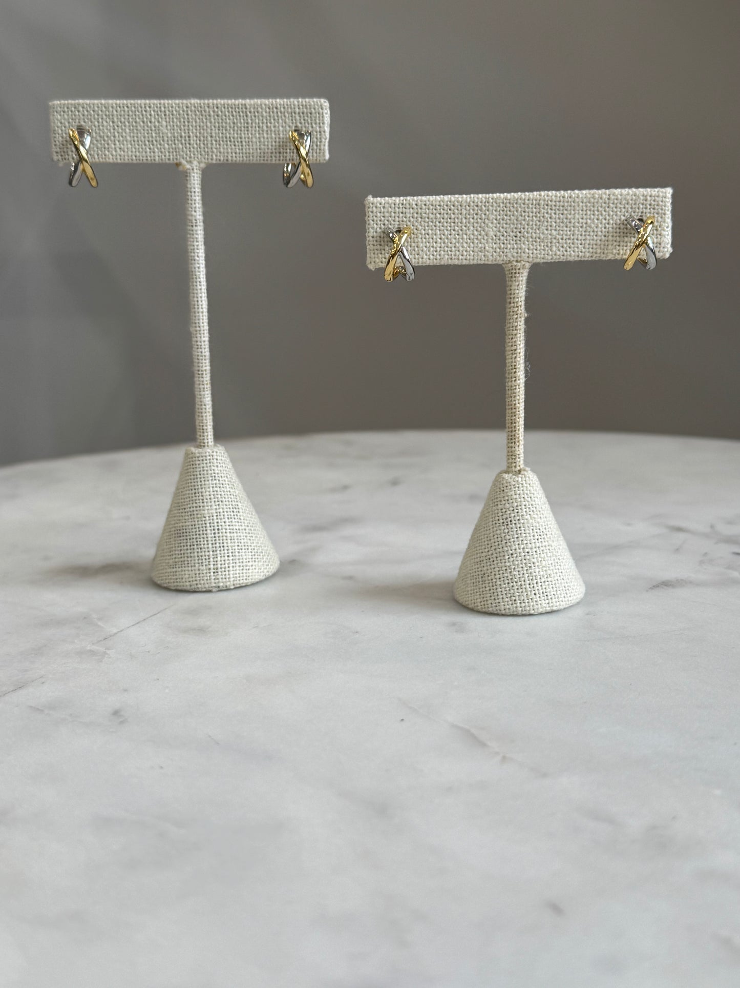 Small Criss Cross Huggie