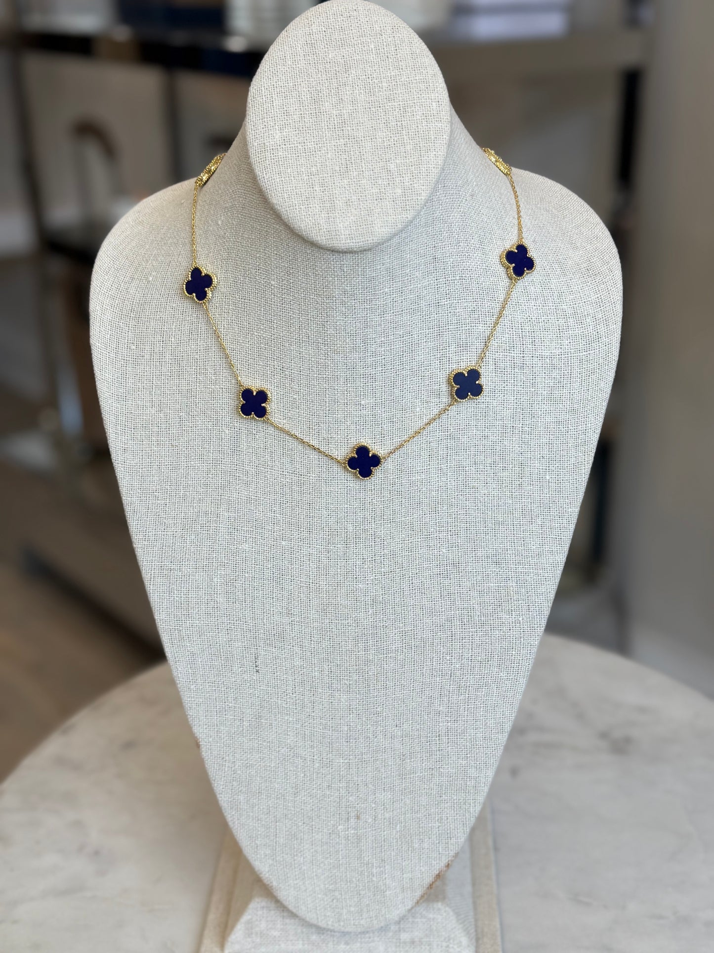 Ali Clover Necklace Short