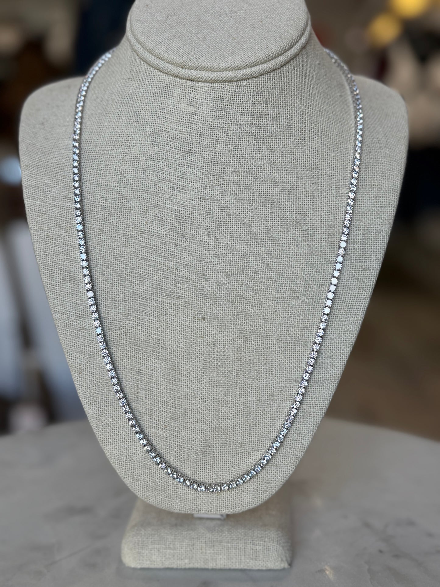 Babe 3mm 24" Necklace