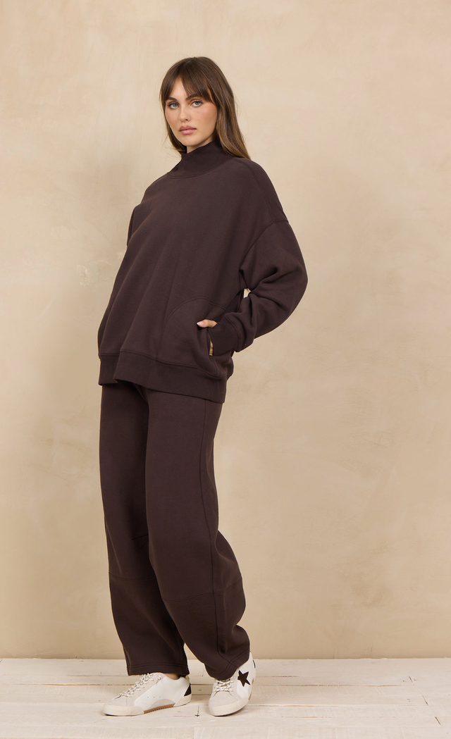Brownie Soft Surf Mockneck