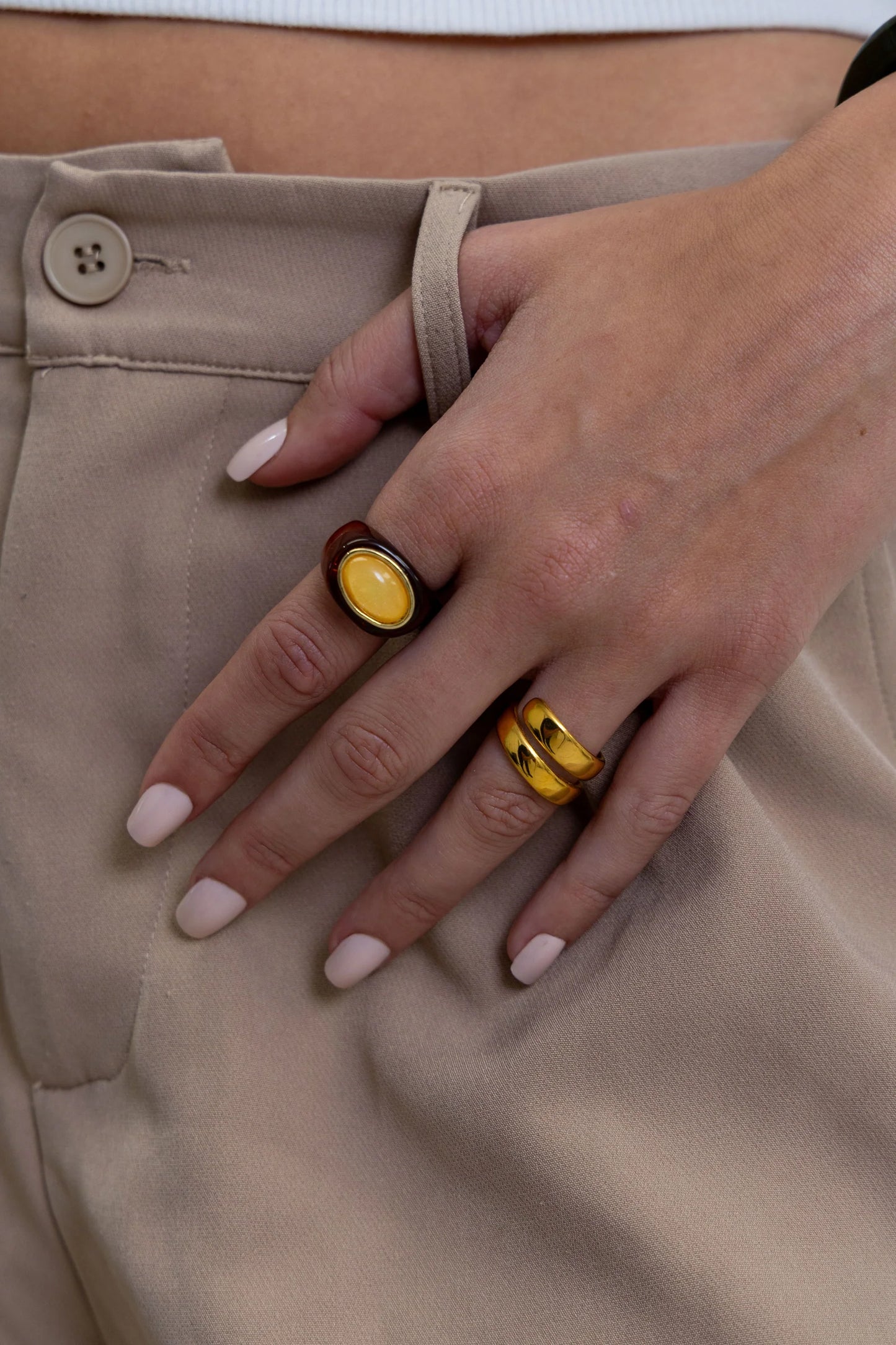 Katy Acrylic Ring Brown