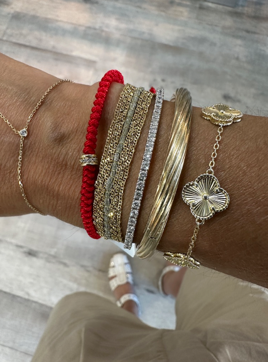 14K Red Pull Bracelet