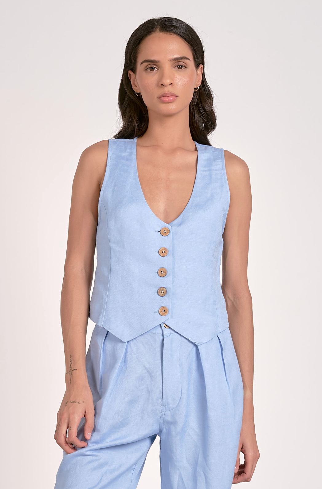 【未使用タグ付き】MADISON BLUE DRESS VEST LINEN Light Blue Linen Vest – Maxine