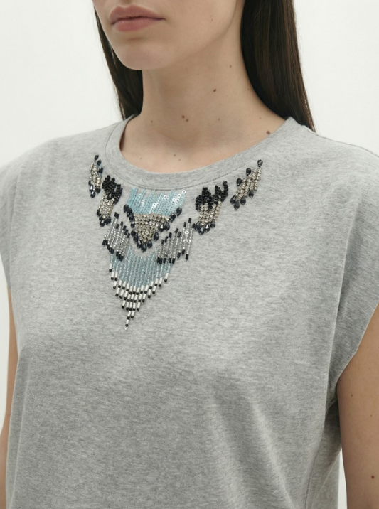 Thiris Short Sleeve Tshirt