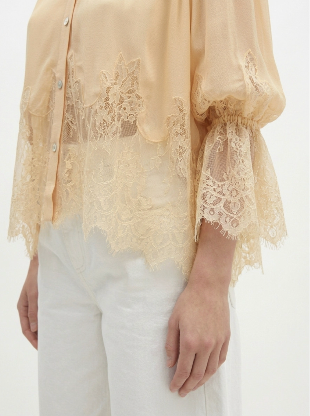 CRISTY | Short-Sleeve V-Neck Shirt with Lace Detail