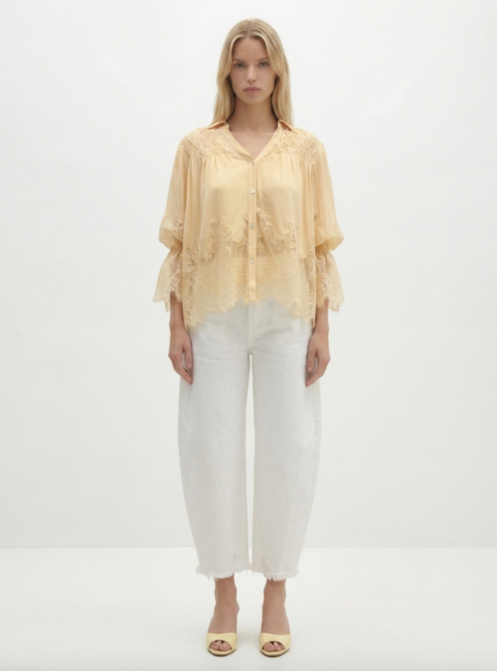 CRISTY | Short-Sleeve V-Neck Shirt with Lace Detail