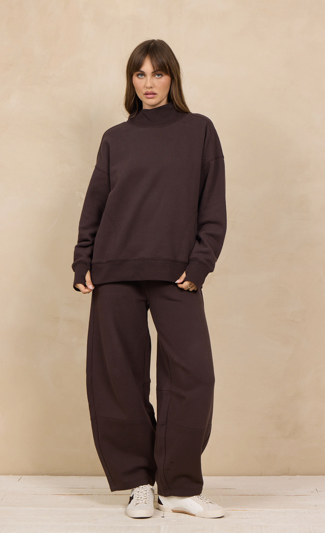 Brownie Soft Surf Mockneck