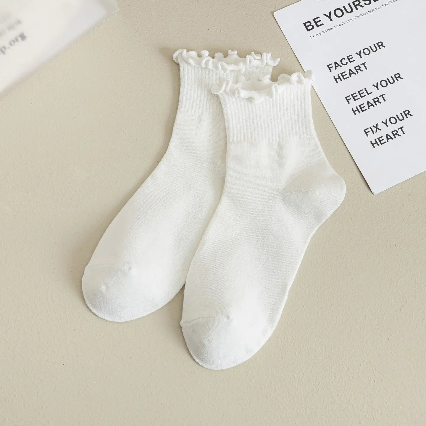 White Ruffle Ankle Sock
