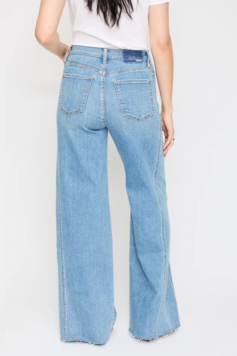 Far Out W/Seaming High Rise Jean