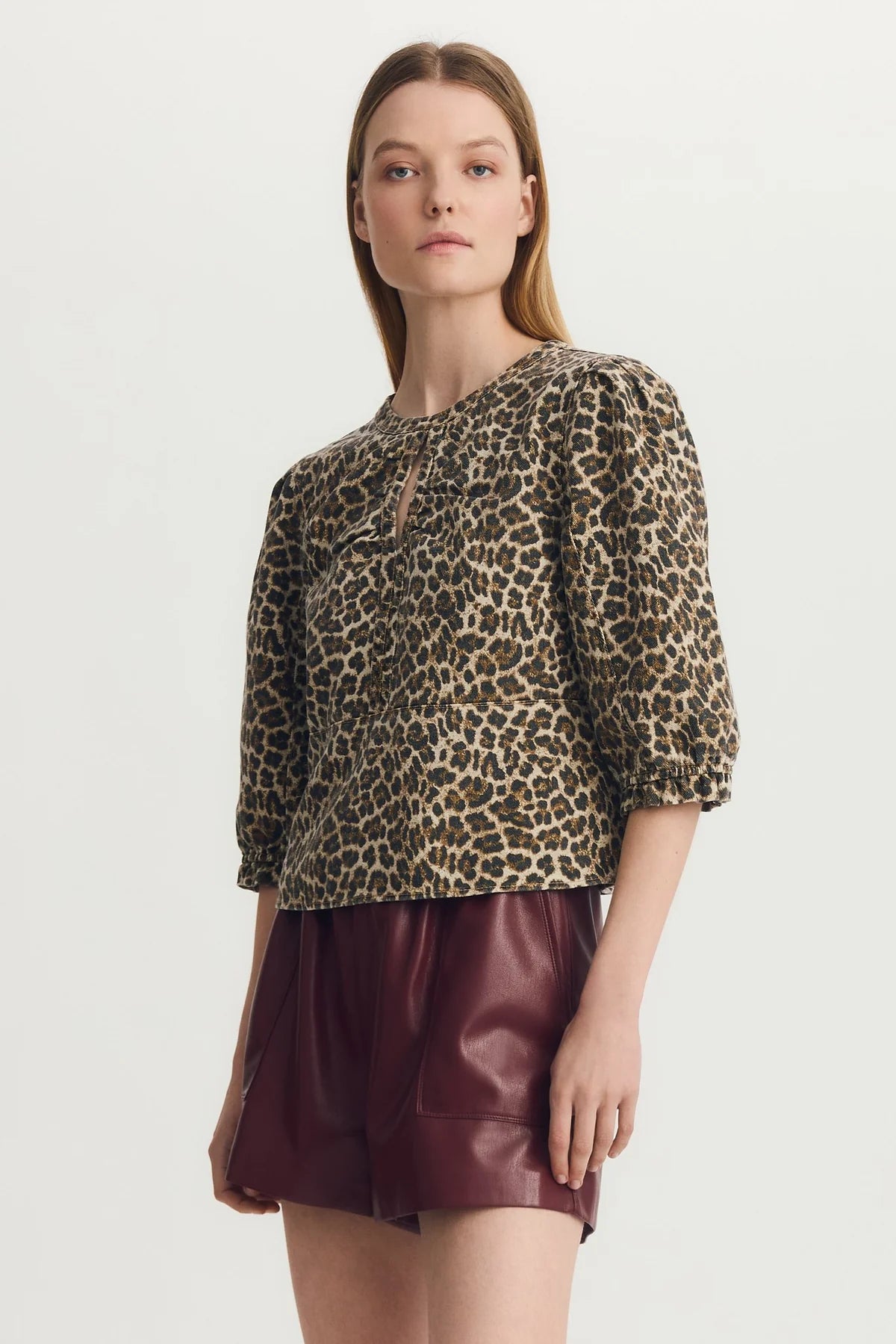 Yumi Short - Burgundy